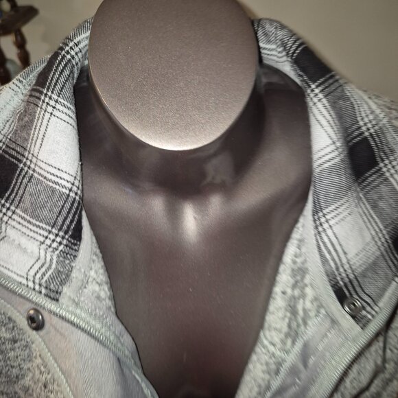 Eddie Bauer Gray Knit Jacket Shirt with Flannel Collar Zip and Snap Size Medium - Picture 6 of 7